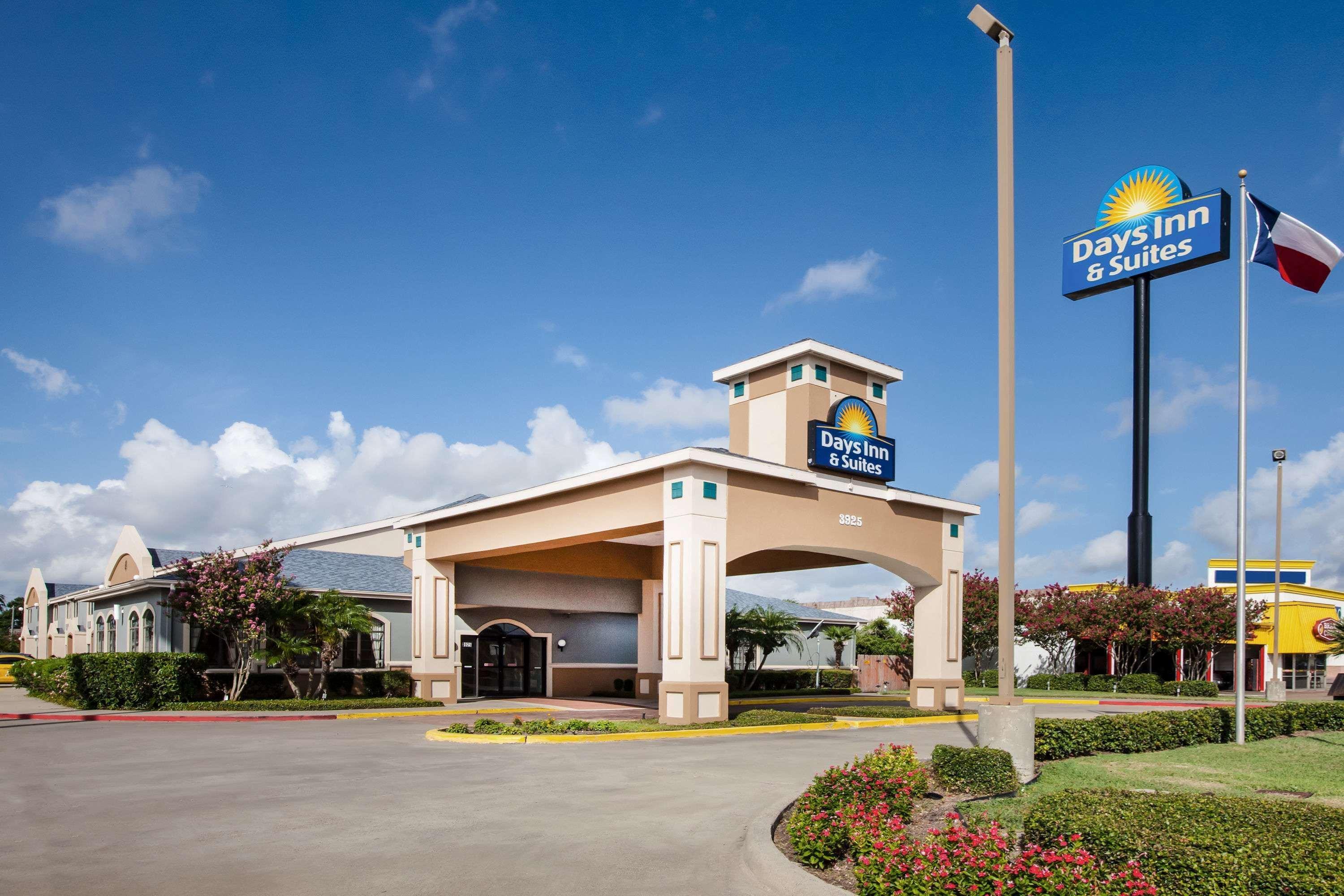 Days Inn & Suites By Wyndham Corpus Christi Central Dış mekan fotoğraf