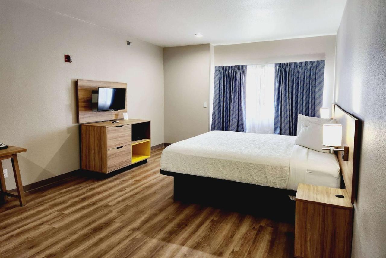 Days Inn & Suites By Wyndham Corpus Christi Central Dış mekan fotoğraf