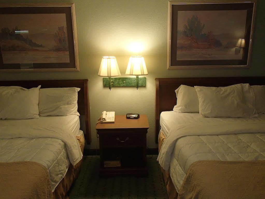 Days Inn & Suites By Wyndham Corpus Christi Central Dış mekan fotoğraf